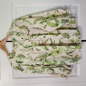 Cream & Green Floral Boho Top Size LG/XL Balloon Sleeves Lace Ruffle Cottagecore